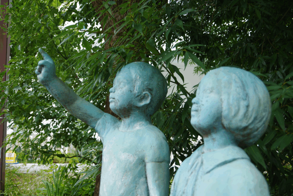 屋外彫刻『希望』＠東京都北区・赤羽台　５